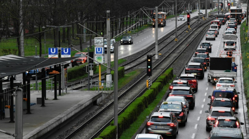 R&uuml;ckreiseverkehr wegen Ferienende: ADAC erwartet an Wochenende wieder Staus