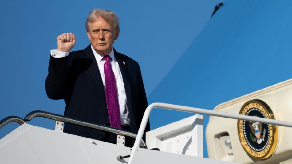 Trump viaja à Ásia com foco em acordos com a China