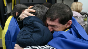 Forced to eat grass, Oleshky evacuees say truce was a 'blessing'