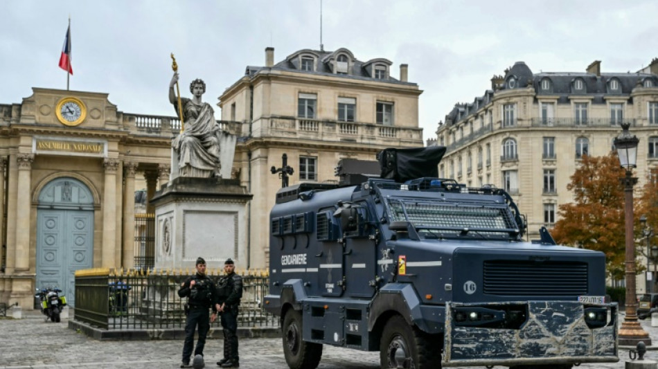 Mais de 1.400 detidos nas manifesta&ccedil;&otilde;es de s&aacute;bado na Fran&ccedil;a