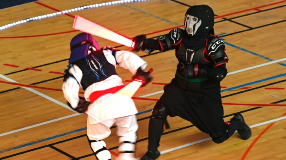 Des apprentis Jedi &agrave; l'assaut du premier championnat de France de sabre laser