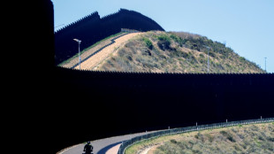 US, Mexico vow to do more to curb migration, drug flows