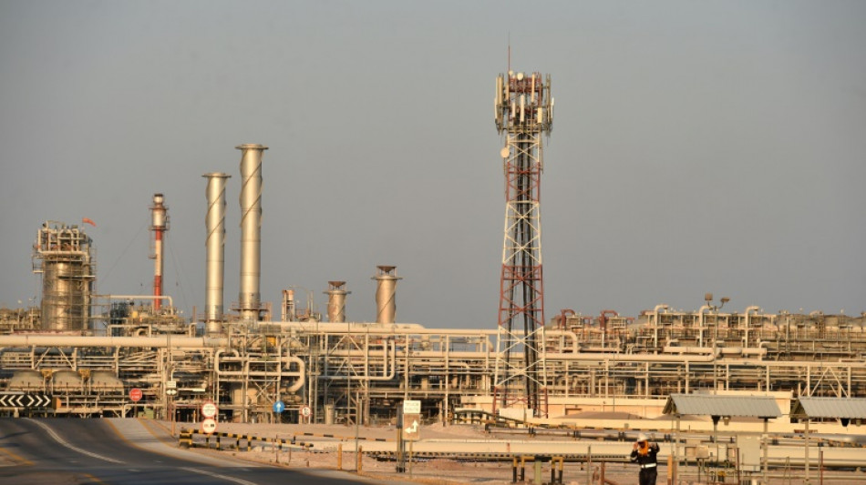P&eacute;trole: Russes et Saoudiens continuent leur coupes jusqu'&agrave; fin 2023