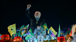 Homenagem a Lula abre Carnaval do Rio em meio a cr&iacute;ticas