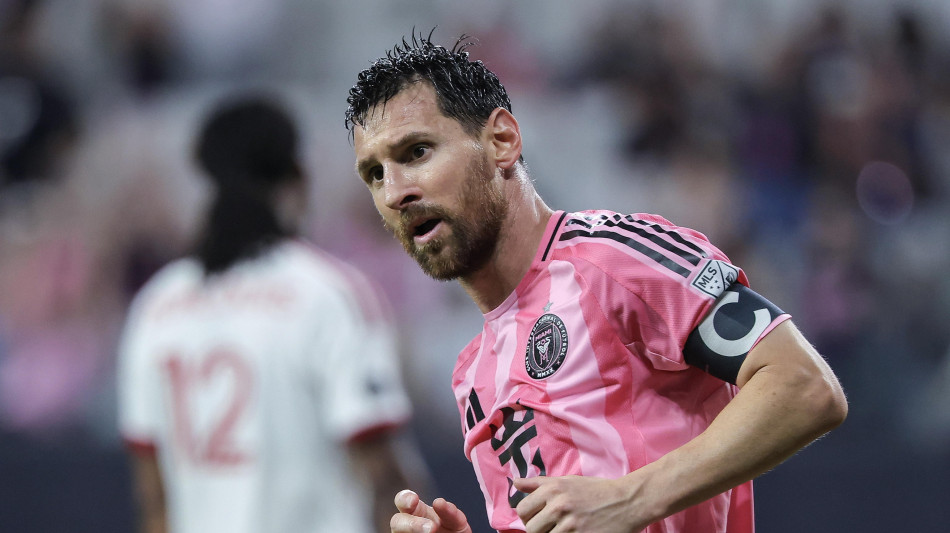 L'Argentina inconsolabile per Messi, "&egrave; stata una grande storia'