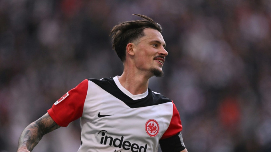 Nationalspieler Koch verlängert bis 2030 in Frankfurt