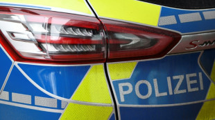Mann verletzt zwei Frauen in Berlin bei Nachbarschaftsstreit mit Schwefels&auml;ure