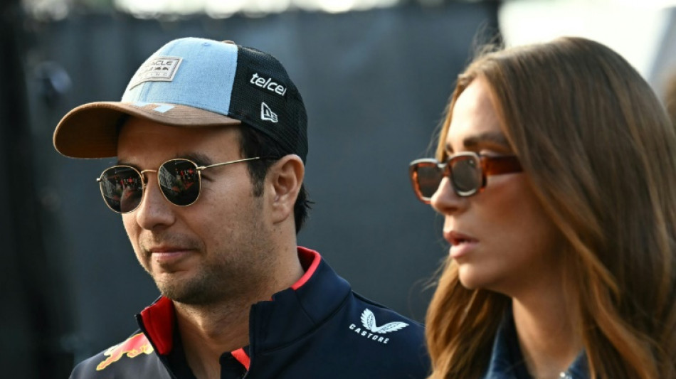 Sergio P&eacute;rez diz que continuar&aacute; na Red Bull e espera grande final de temporada