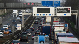 Autofahrerin von L&auml;rmschutzwand erschlagen: Prozess in K&ouml;ln begonnen