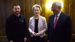 EU-Kommission besucht Ukraine zu drittem Jahrestag des Kriegs