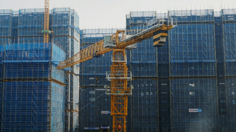 Chine: deux villes chinoises l&egrave;vent les restrictions &agrave; l'achat immobilier pour relancer un  march&eacute; en berne