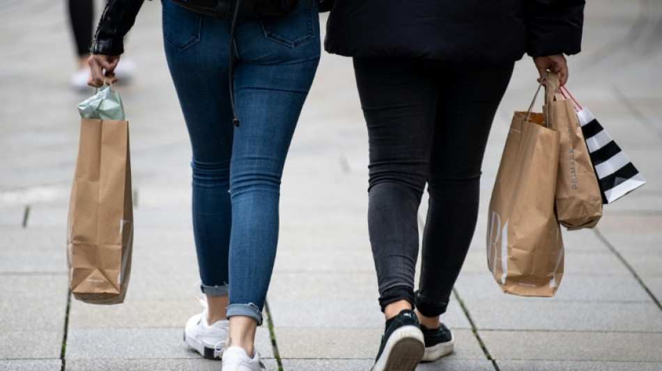 Umfrage: Acht Jeans und 18 T-Shirts im Schnitt in jedem Kleiderschrank