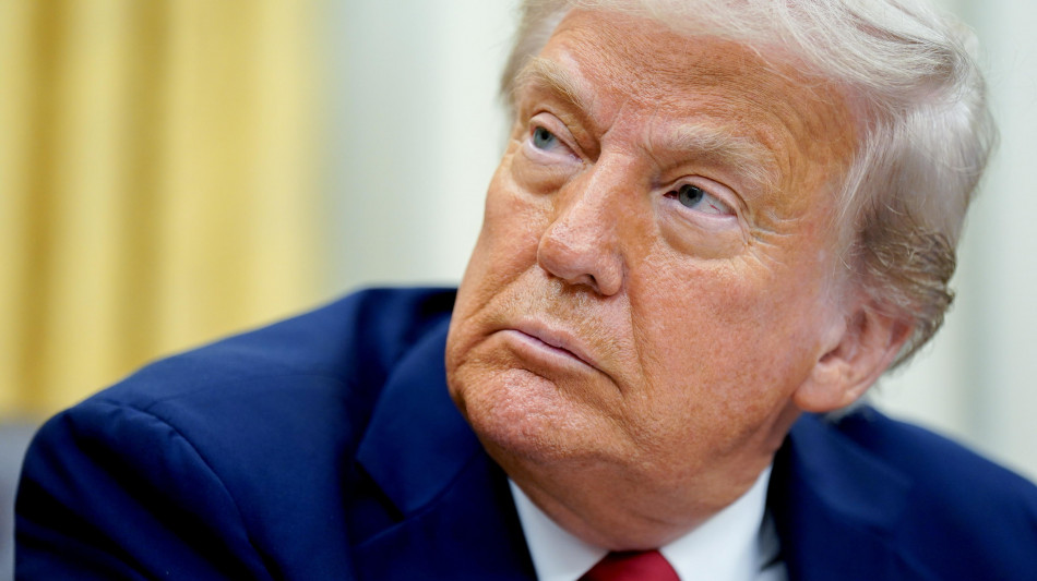 Trump attacca 4 senatori Gop contrari ai dazi al Canada