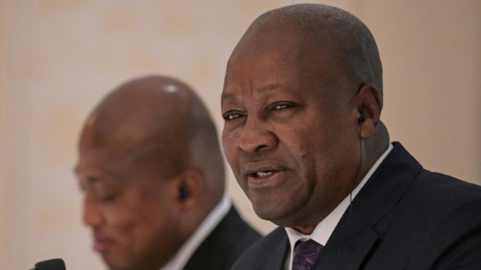 Ghana acepta acoger a migrantes de África Occidental deportados por EEUU