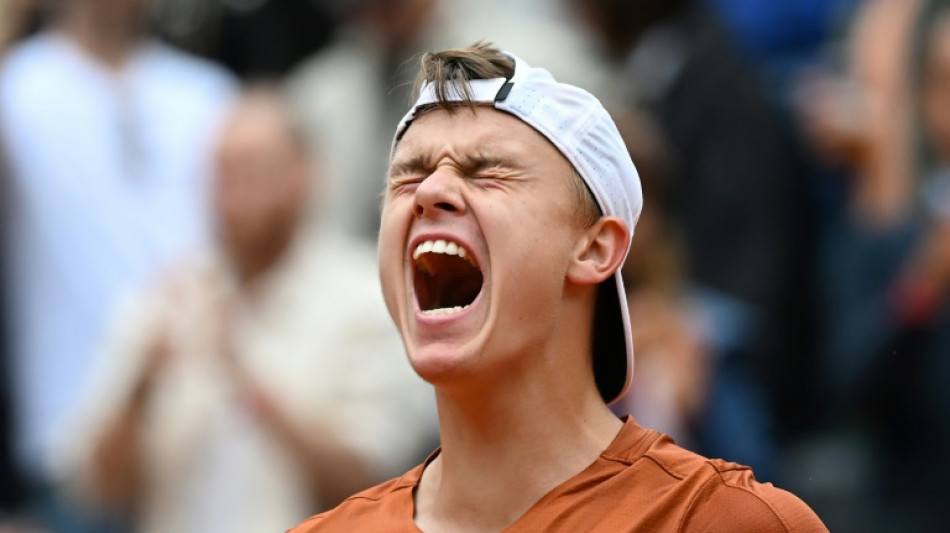 Rune rallies past Ruud to reach Rome final