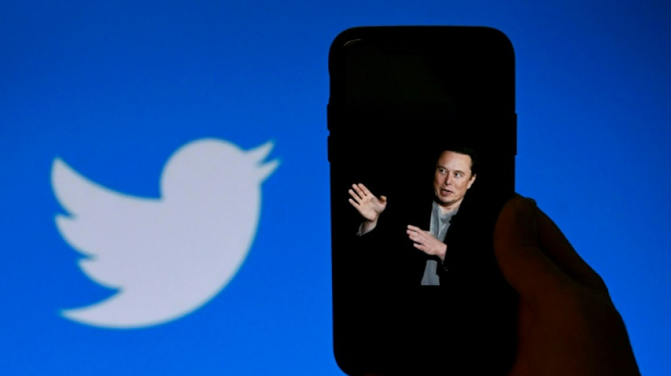 Gr&acirc;ce aux r&eacute;ductions de co&ucirc;ts, Twitter "va s'en sortir" l'an prochain (Musk)