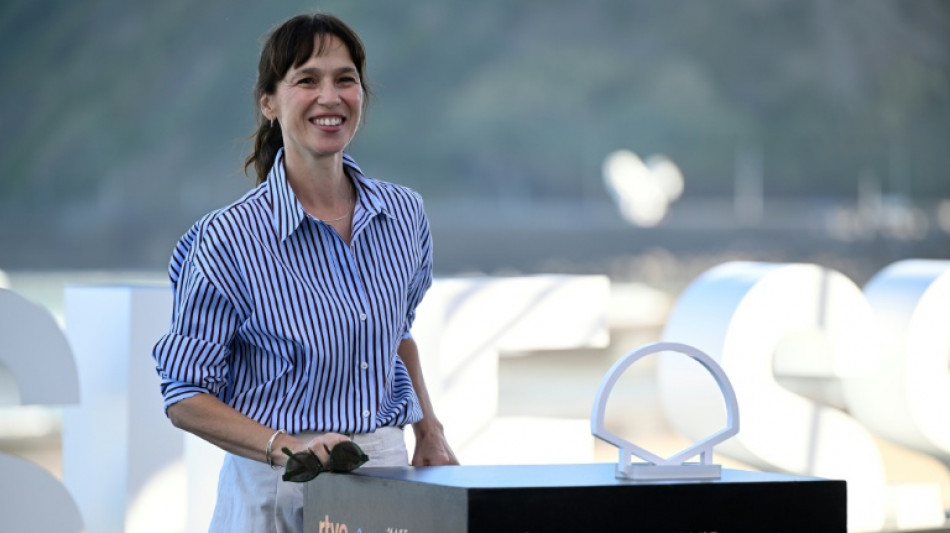 Cotillard, Gil y Luengo ponen rostro femenino a la lucha por la Concha de Oro