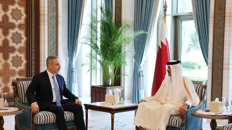 Ankara, 'Mosca e Kiev si siedano al tavolo negoziale'