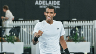 Auger-Aliassime&nbsp;beats Paul in marathon clash to reach Adelaide final
