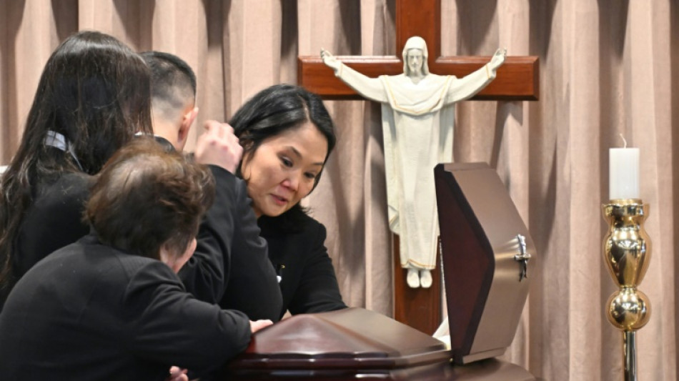 Crimes et corruption: le P&eacute;rou fait ses adieux &agrave; l'ancien pr&eacute;sident controvers&eacute; Fujimori 