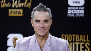 Robbie Williams da record, supera i Beatles per numero di album al primo posto