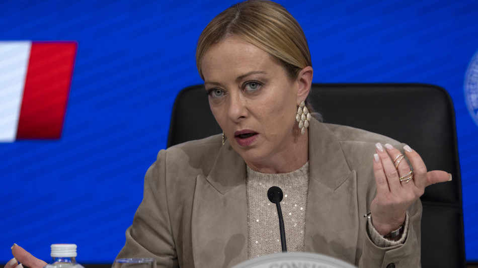 Meloni, italiani distinguono fra cinismo e la solidarietà vera