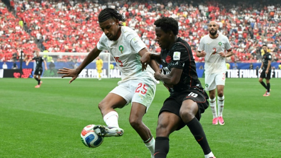Atletico loan David from Juve, send Lemar to Elche