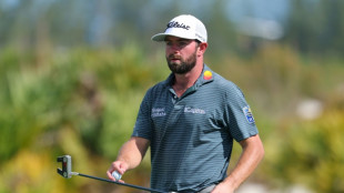 Young seizes two-shot lead over Thomas at World Challenge