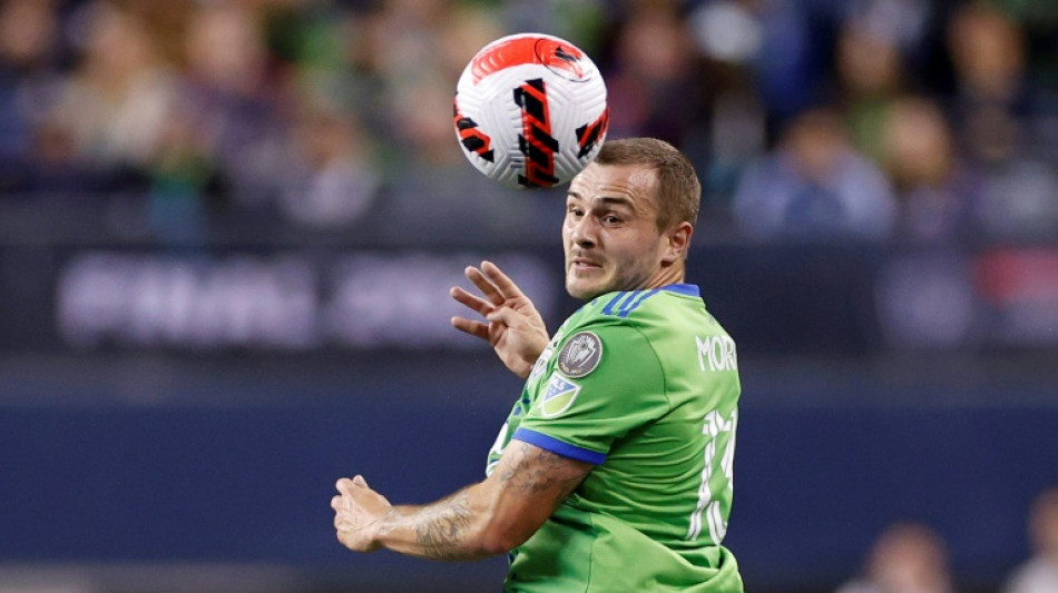 Seattle's Morris fires four, Crew hit Atlanta for six