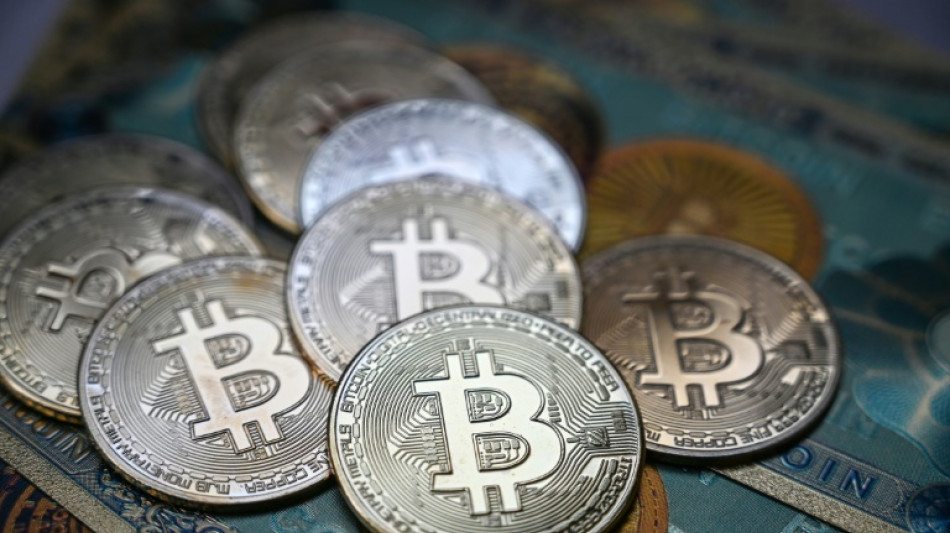 Le bitcoin poursuit sa course folle, nouveau record &agrave; plus de 72.000 dollars
