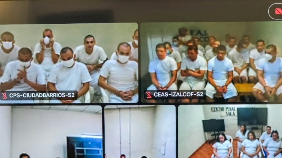 Los juicios masivos de El Salvador: la angustia de que paguen "justos por pecadores"