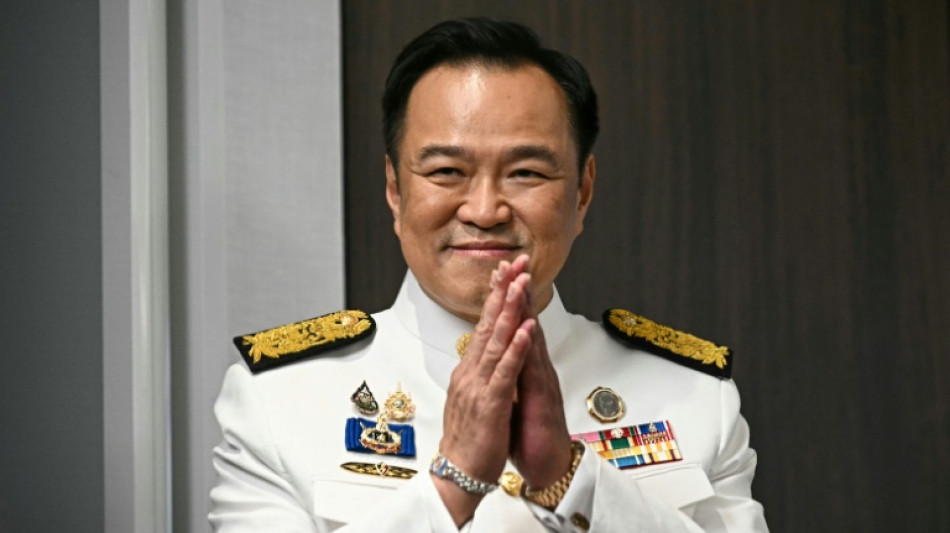 Thaïlande: le Premier ministre prend ses fonctions