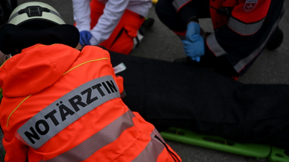 Drei junge Menschen sterben bei schwerem Unfall auf Landstra&szlig;e in Niedersachsen