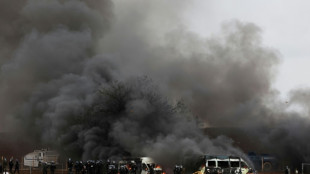 Bassines: un manifestant entre la vie et la mort, enqu&ecirc;te sur les violences