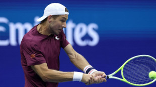 Struff überrascht in Almaty: Sieg über Titelverteidiger