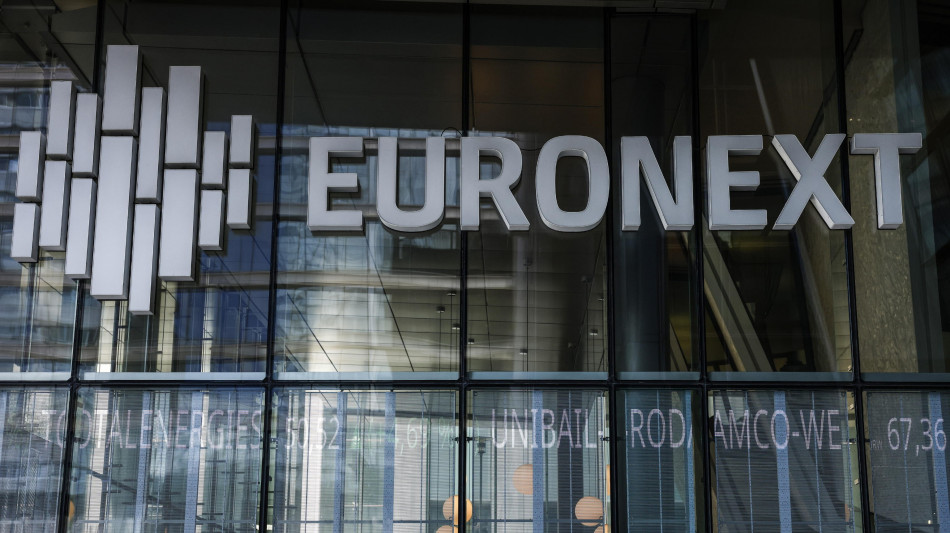 Borsa: Europa contrastata, future Usa negativi, Milano -0,32%