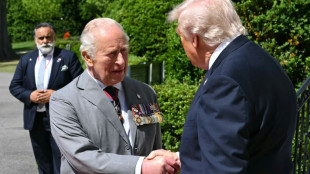 Rei Charles II encerra visita aos EUA com imers&atilde;o na cultura americana