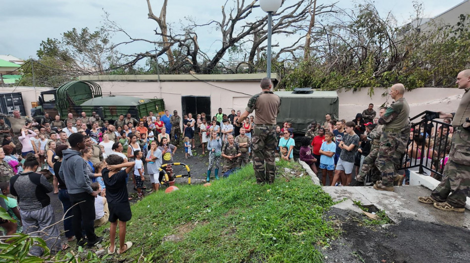 Macron, 'andr&ograve; a Mayotte, dichiarer&ograve; lutto nazionale'