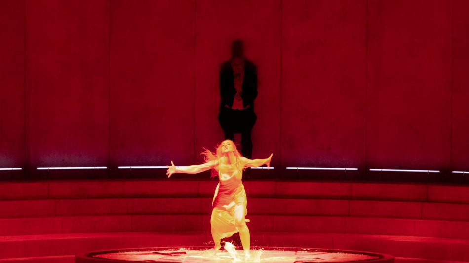 Una Salomè che affascina in scena al Massimo di Palermo