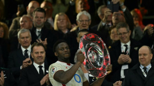 Buoyant England eager to end Franco-Irish grip on Six Nations