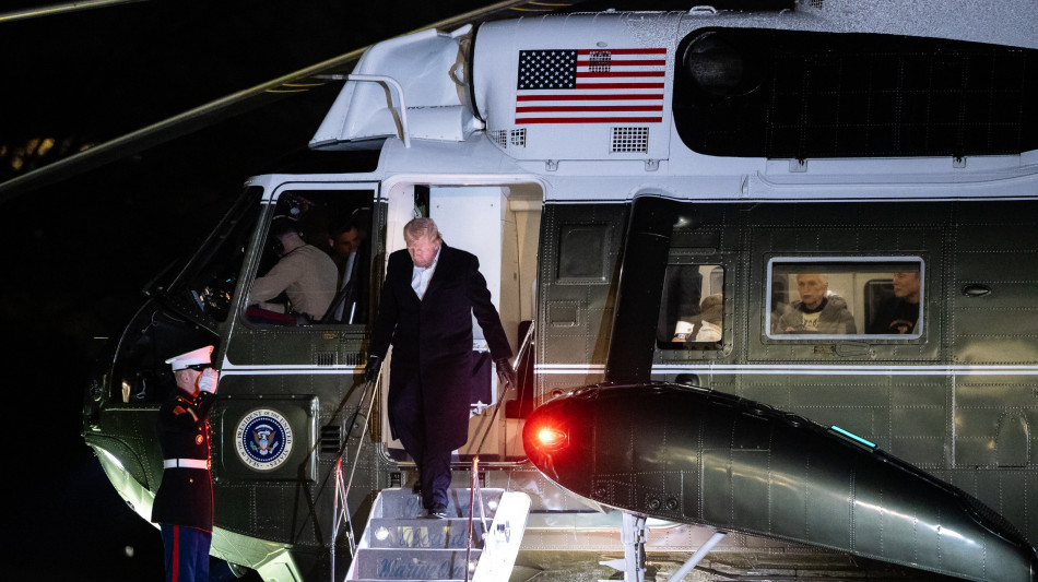 Trump, pensare meno a Putin e pi&ugrave; a migranti stupratori