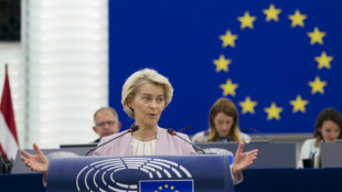 Parlamento Europeu rejeita moção de censura contra Ursula von der Leyen