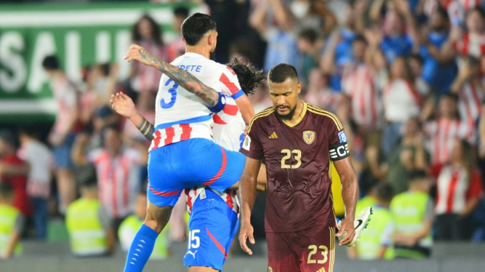 Paraguai vence Venezuela (2-1) e volta &agrave; zona de classifica&ccedil;&atilde;o direta nas Eliminat&oacute;rias