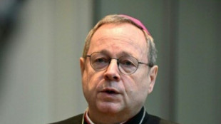 Katholische Bisch&ouml;fe beraten &uuml;ber Zukunft von Demokratie und Studie zu Kirche