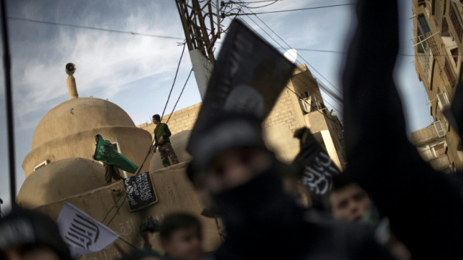 Bew&auml;hrungsstrafe in D&uuml;sseldorf f&uuml;r Unterst&uuml;tzer von Islamistengruppe in Syrien