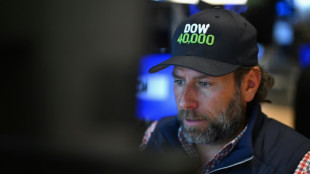 Wall Street ouvre en ordre dispers&eacute;, respiration apr&egrave;s un nouveau record