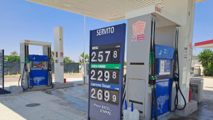 Carburanti, si studia proroga taglio 17 cent su gasolio per 4-5 giorni