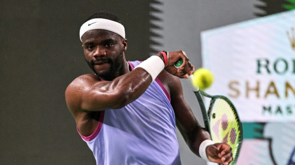 Tiafoe se desculpa ap&oacute;s xingar &aacute;rbitro no Masters 1000 de Xangai