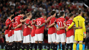 Les matches de Premier League du week-end report&eacute;s apr&egrave;s le d&eacute;c&egrave;s de la reine