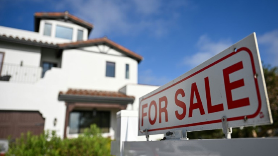 US existing home sales little-changed on sluggish market